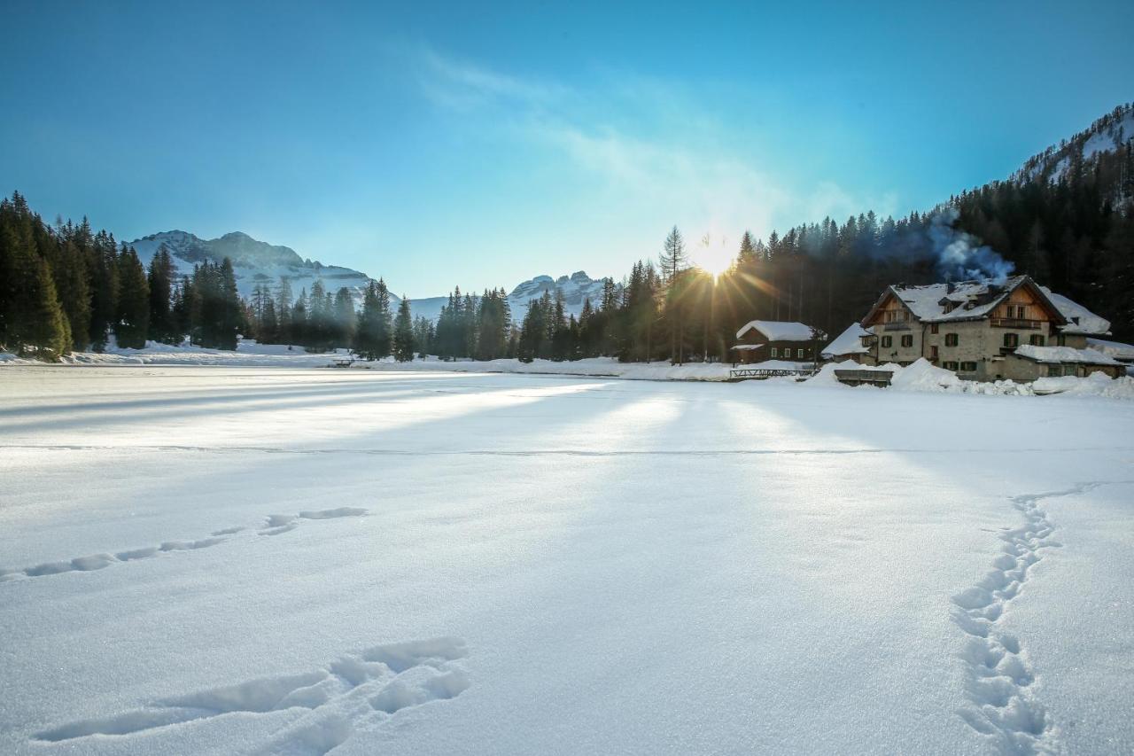 Rifugio Lago Nambino Madonna エクステリア 写真