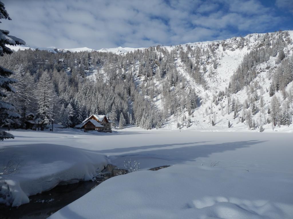 Rifugio Lago Nambino Madonna エクステリア 写真