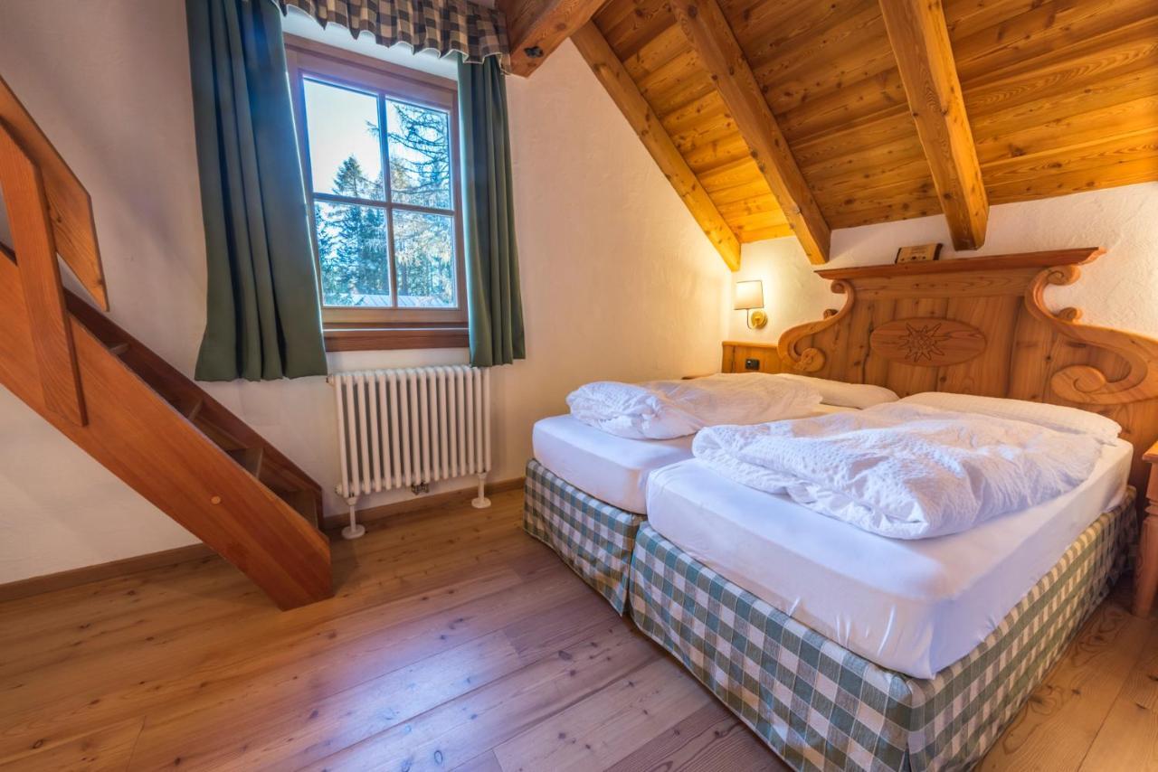 Rifugio Lago Nambino Madonna エクステリア 写真
